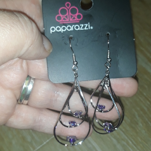 Paparazzi earrings